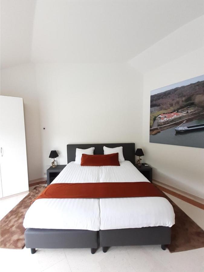 Bed & Breakfast Trouwborst レーネン エクステリア 写真