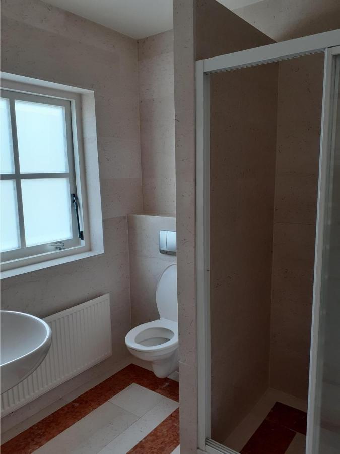 Bed & Breakfast Trouwborst レーネン エクステリア 写真